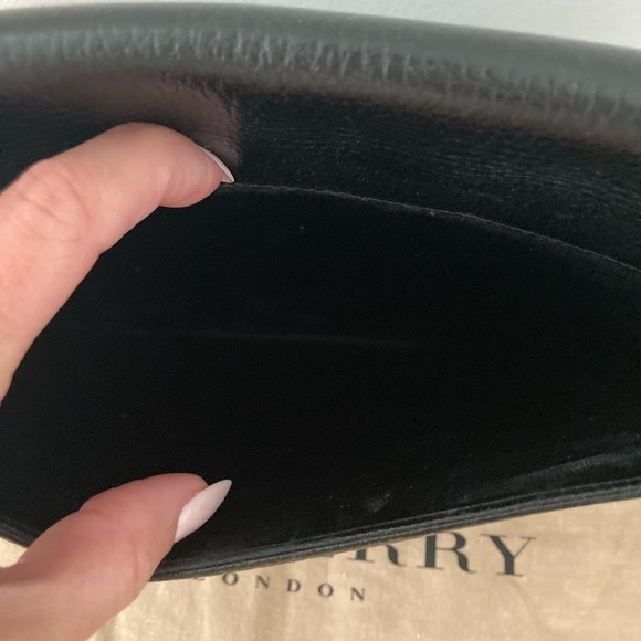 Burberry messenger bag in black leather - Picture 3 of 9